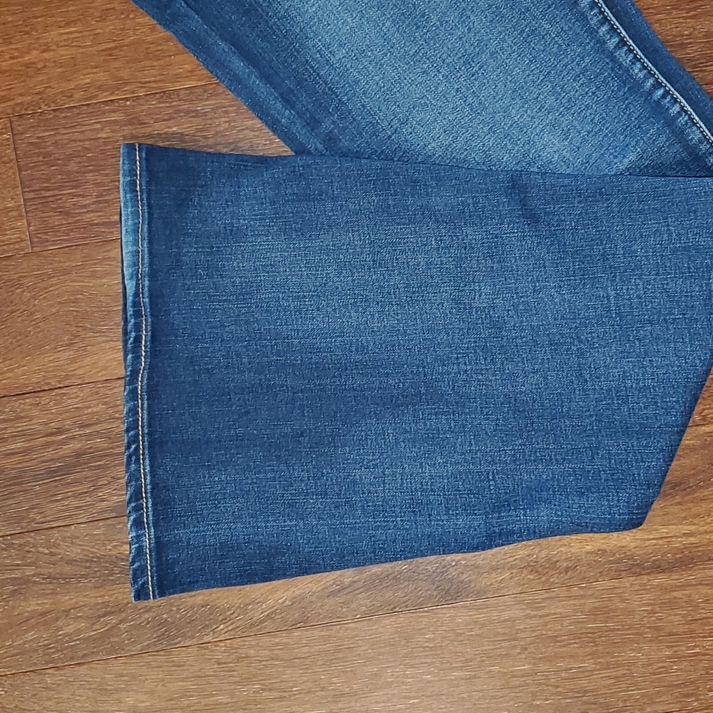 American Eagle Super Stretch Flare Denims - Picture 3 of 5